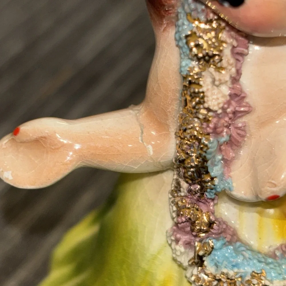 Vintage Josef Originals‎ Hawaiian Hula Girl Figurine Spaghetti Trim NICE